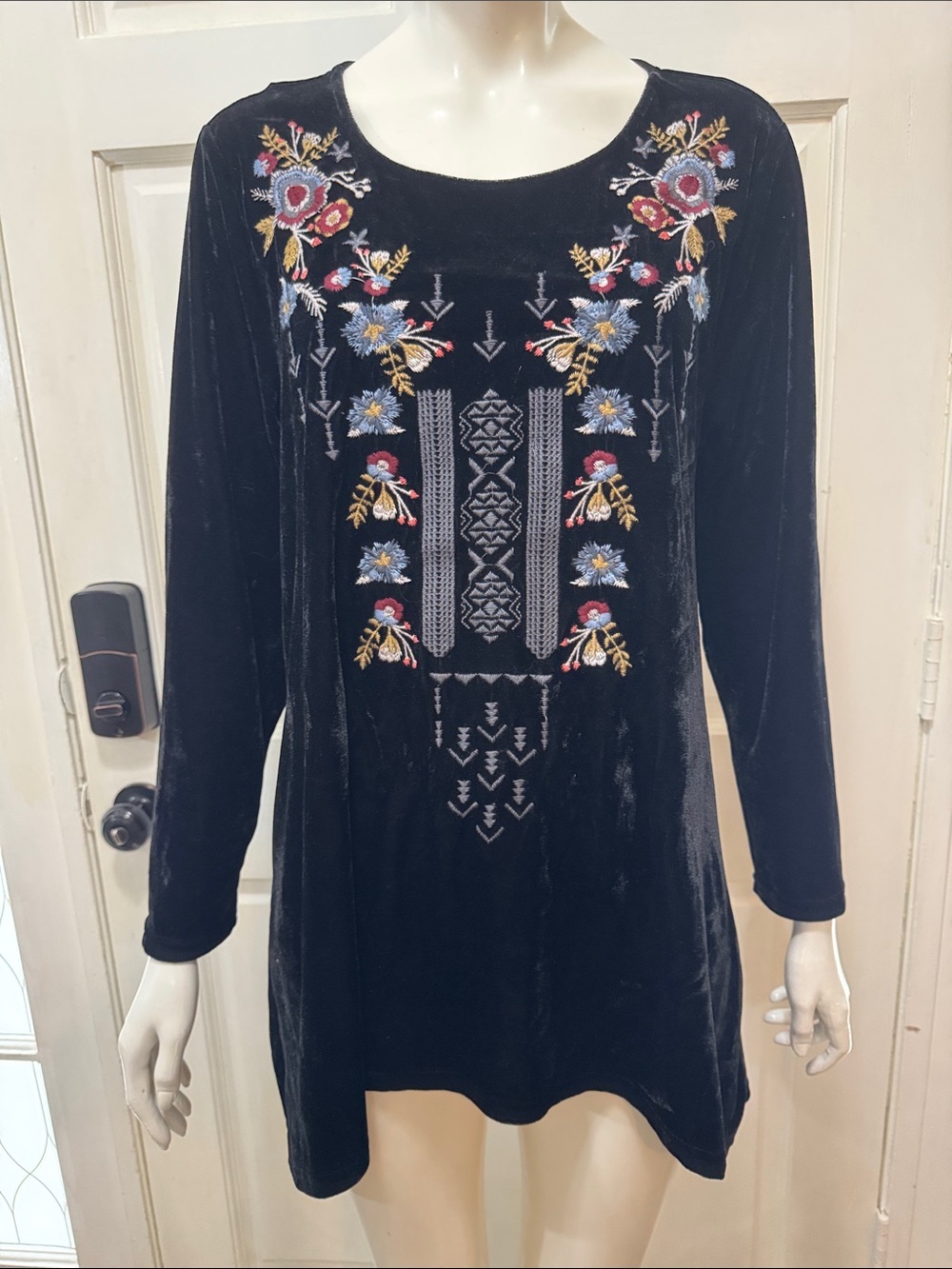Jodifl Embroidered Blouse Tunic Dress Sz S Velvet Black Floral Top Boho V-neck